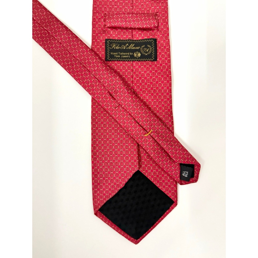 Tom James Filo A'Mano 100% Silk Tie Red Geometric Hand Tailored Mens Necktie